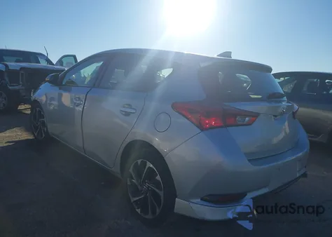 2017 Toyota Corolla Im z USA, uszkodzony, nr VIN JTNKARJE0HJ537439